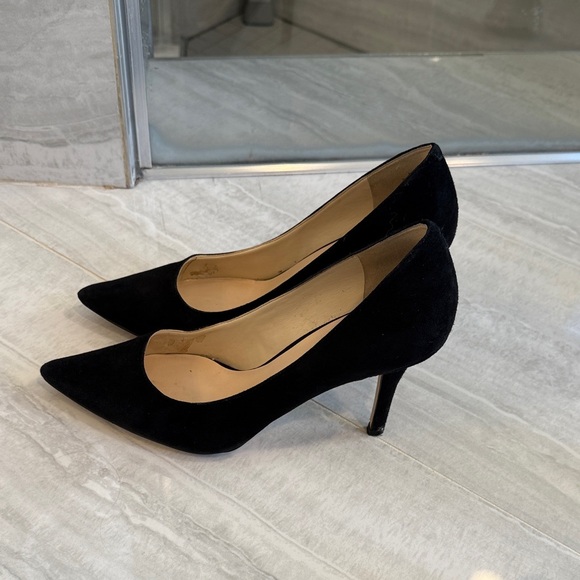 Nine West Classic Suede Black Heels - Picture 3 of 5